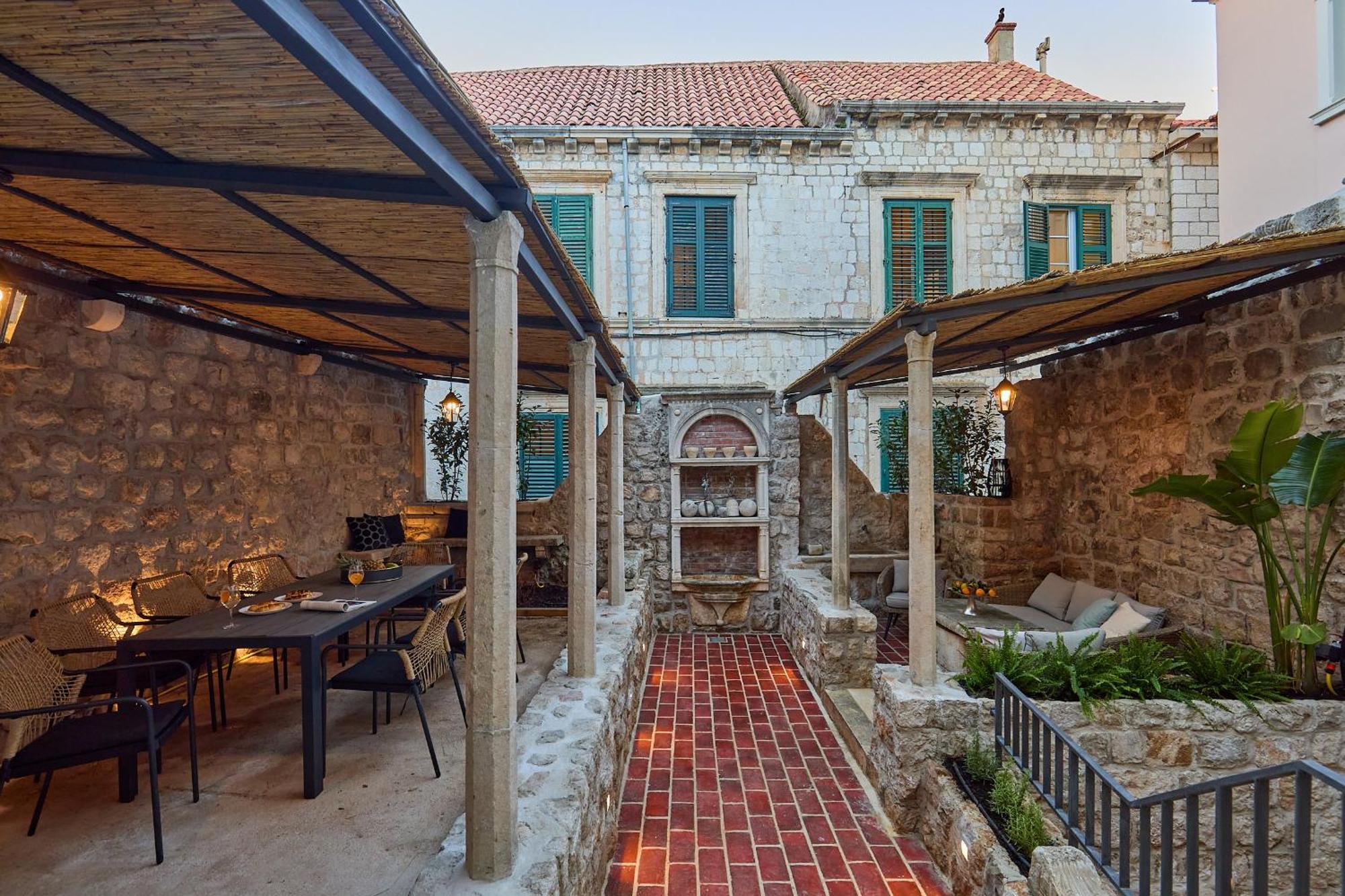 Hedera Estate, Hedera Xvii Dubrovnik