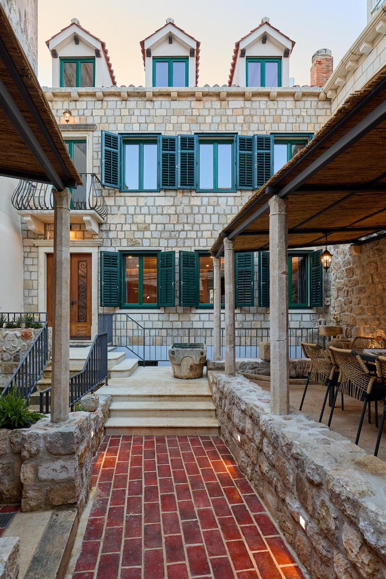 Villa Hedera Estate, Hedera Xvii